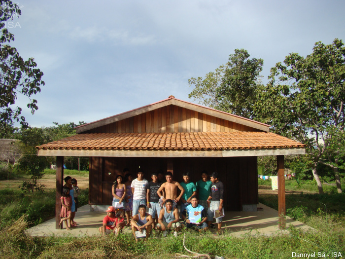 Casa de sementes na aldeia Tuba Tuba, no Parque Indígena do Xingu