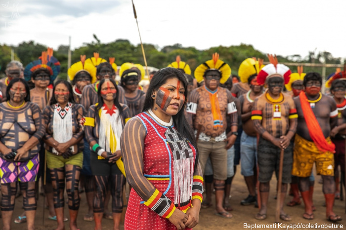 O-é na Aldeia Krenhyedjá, na Terra Indígena Kayapó. Foto: Beptemexti Kayapó/Coletivo Beture
